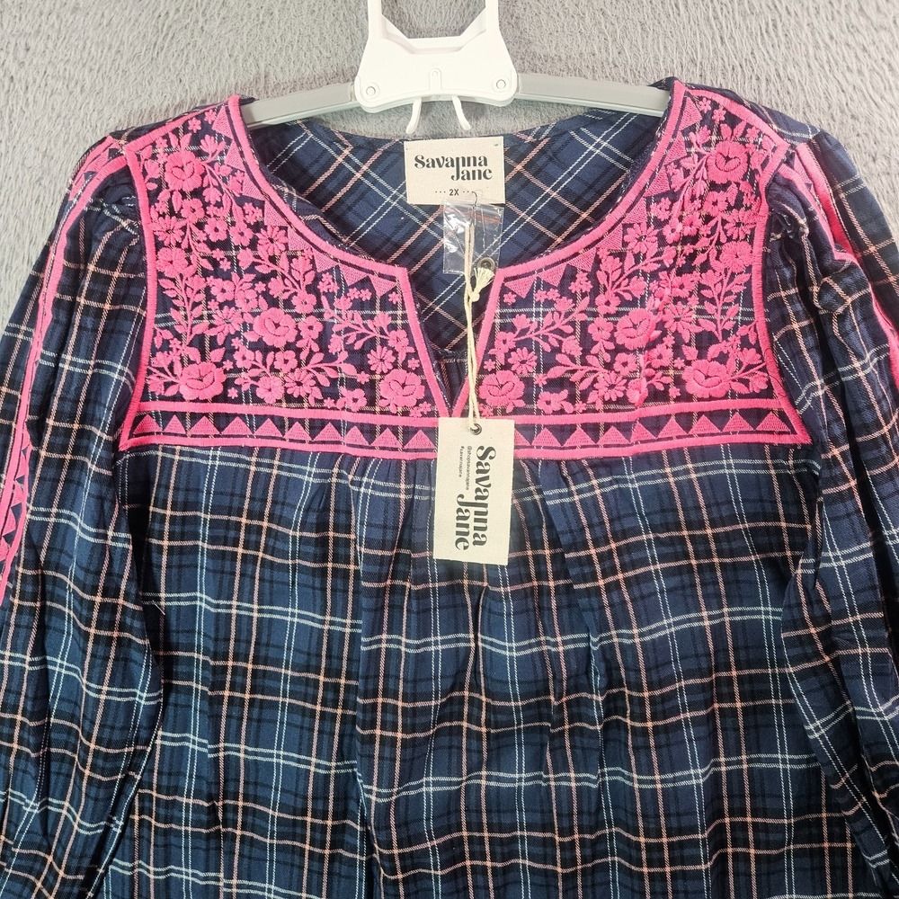 NEW Savanna Jane Top Blouse Women 2X Long Sleeve Floral Embroidered Pink Navy - Picture 3 of 9